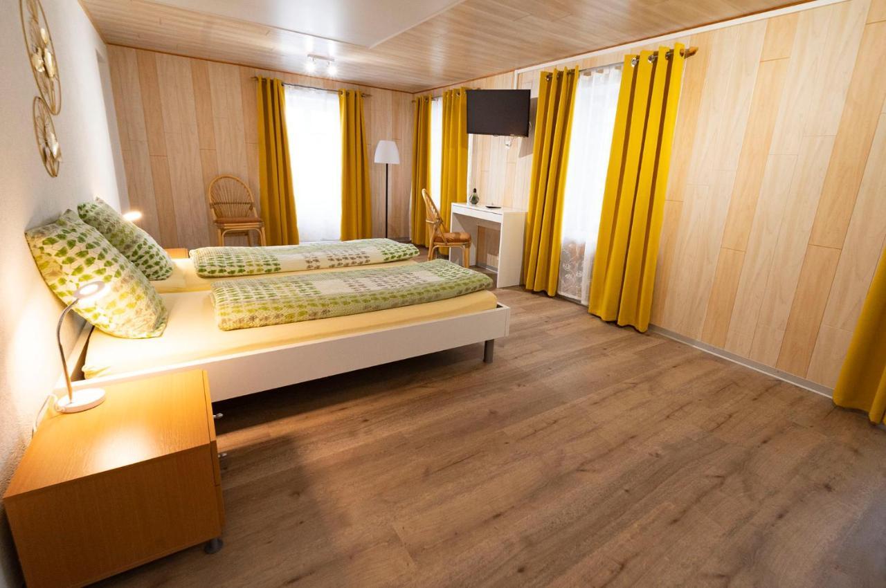 Hotel Bellavista "Bellevue" Saignelégier Екстериор снимка
