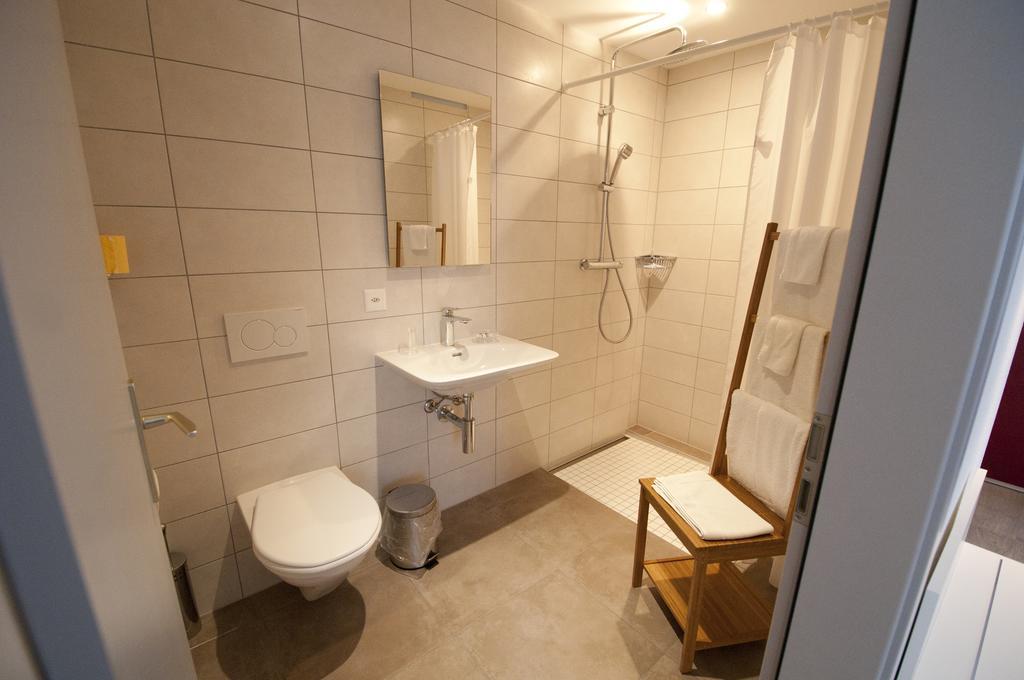 Hotel Bellavista "Bellevue" Saignelégier Стая снимка