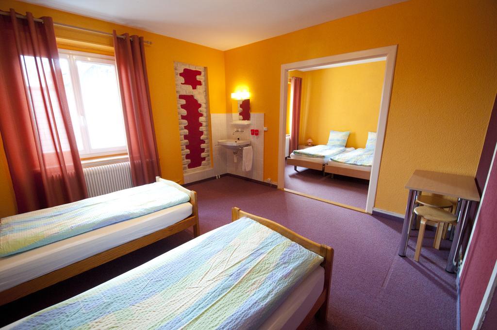 Hotel Bellavista "Bellevue" Saignelégier Екстериор снимка